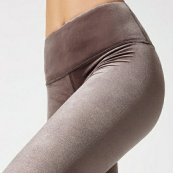 alo posh legging